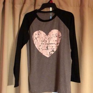 Volleyball heart 3/4 tee